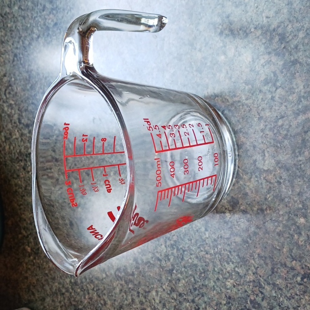 Fire King 2 Cup Measure  Red and Clear